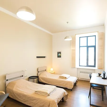 готельчик у кірхи Lejlighed *