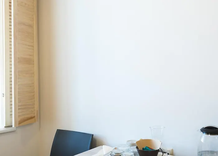 готельчик у кірхи *